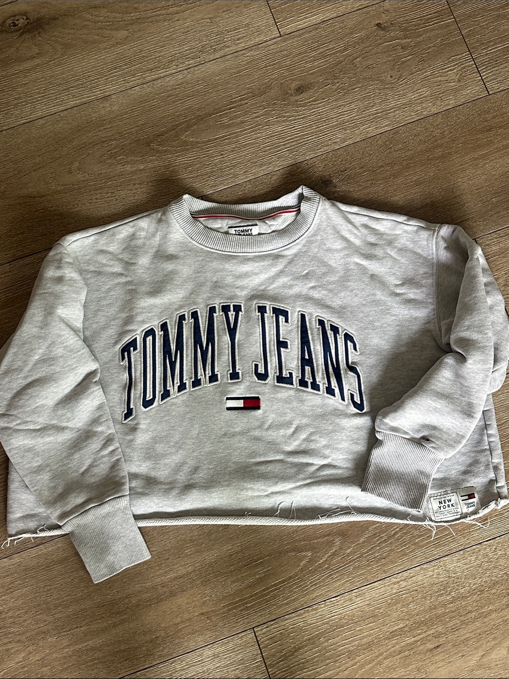 Vintage Tommy Hilfiger sweatshirt